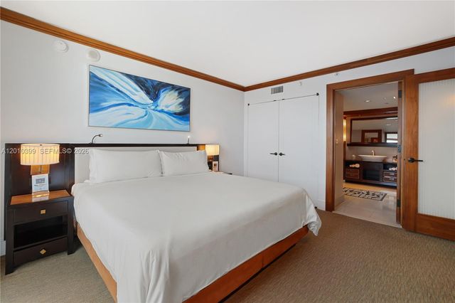 6801 Collins Avenue 503, Miami Beach, FL 33141