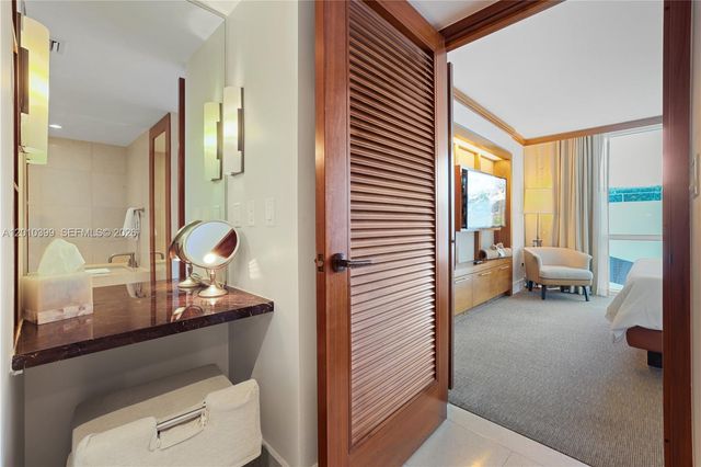 6801 Collins Avenue 503, Miami Beach, FL 33141