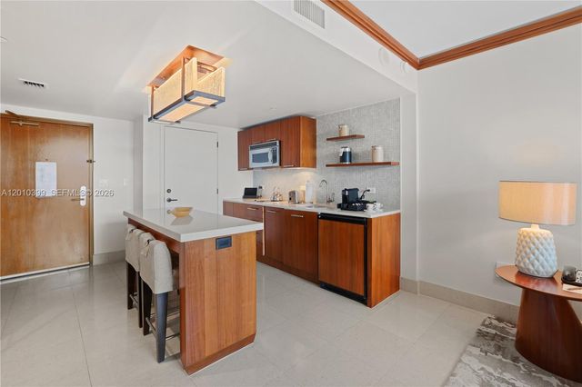 6801 Collins Avenue 503, Miami Beach, FL 33141