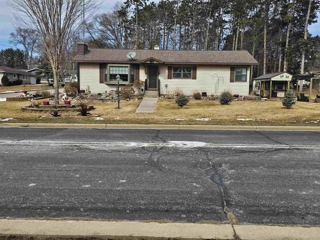 145 Forest Lane, Montello, WI 53949