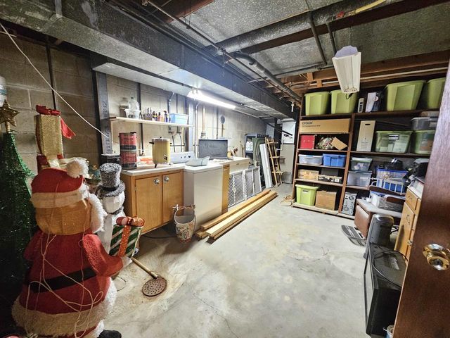 145 Forest Lane, Montello, WI 53949