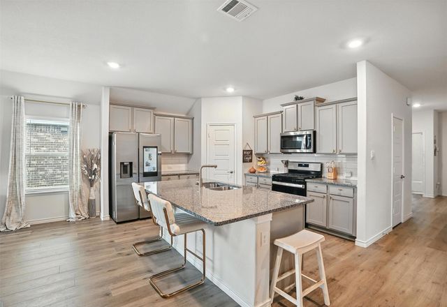 10116 Autumn Leaves Lane, Aubrey, TX 76227