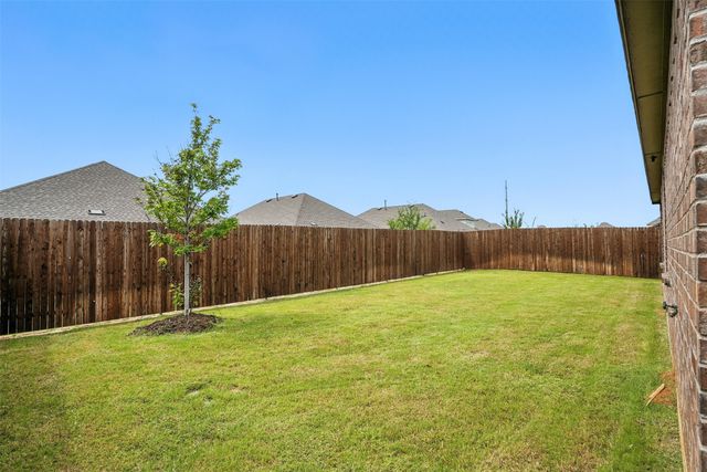 10116 Autumn Leaves Lane, Aubrey, TX 76227