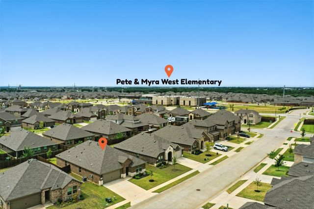 10116 Autumn Leaves Lane, Aubrey, TX 76227