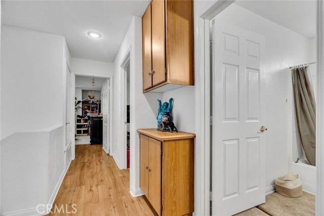 9155 Cedros Avenue 12, Panorama City (los Angeles), CA 91402