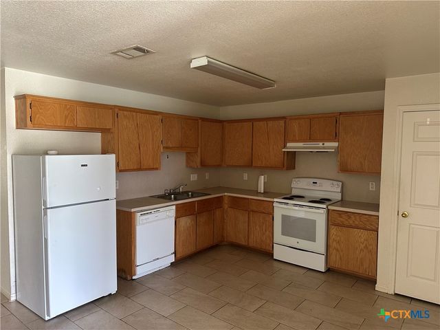 103 Castellon Court A, Killeen, TX 76542