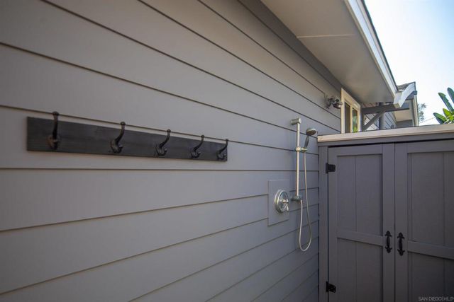 950 Olive Ave, Coronado, CA 92118