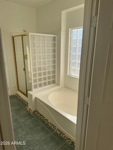 6135 W NAVAJO Drive, Glendale, AZ 85302