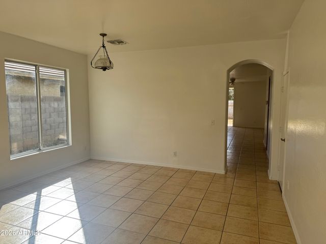 6135 W NAVAJO Drive, Glendale, AZ 85302