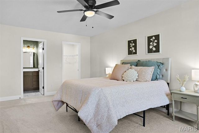 4018 Southbridge Drive, St Peters, MO 63376