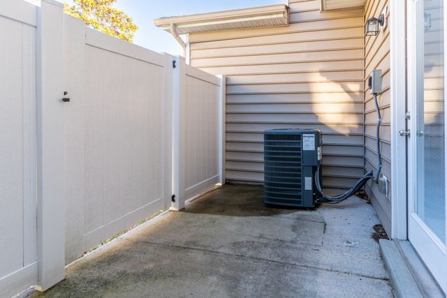 701 Bradburn Village Way, Antioch, TN 37013