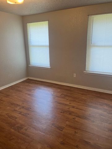 247 Windsor Way, Oklahoma City, OK 73110