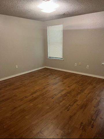 247 Windsor Way, Oklahoma City, OK 73110