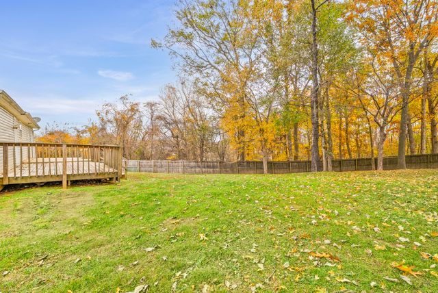 976 Van Buren Ave, Oak Grove, KY 42262