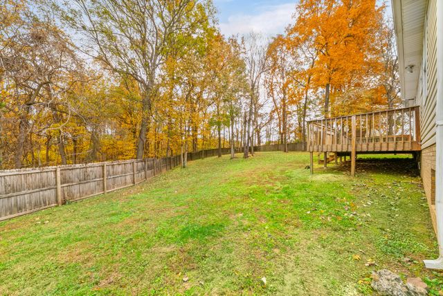 976 Van Buren Ave, Oak Grove, KY 42262