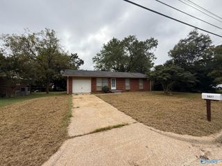 3021 Deerfield Road, Huntsville, AL 35810