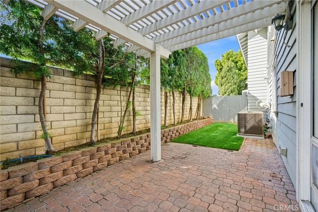2603 Elden Avenue H, Costa Mesa, CA 92627