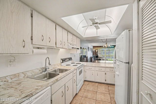2135 N Courtenay Parkway 231d, Merritt Island, FL 32953