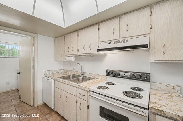 2135 N Courtenay Parkway 231d, Merritt Island, FL 32953