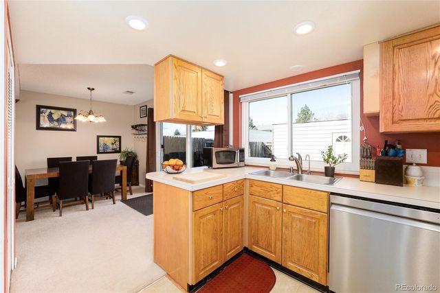 1233 S Troy Street, Aurora, CO 80012