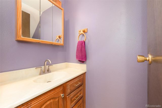 1233 S Troy Street, Aurora, CO 80012