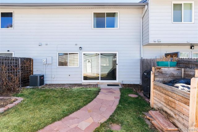 1233 S Troy Street, Aurora, CO 80012