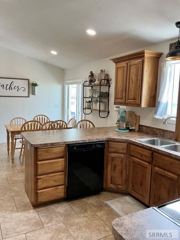 1125 Richland Avenue, Idaho Falls, ID 83401