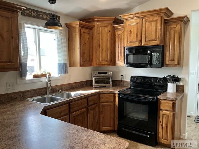 1125 Richland Avenue, Idaho Falls, ID 83401