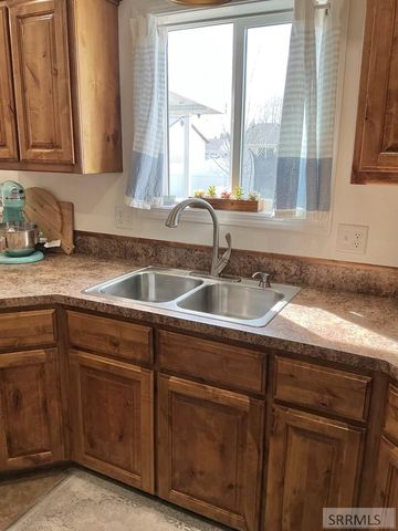 1125 Richland Avenue, Idaho Falls, ID 83401