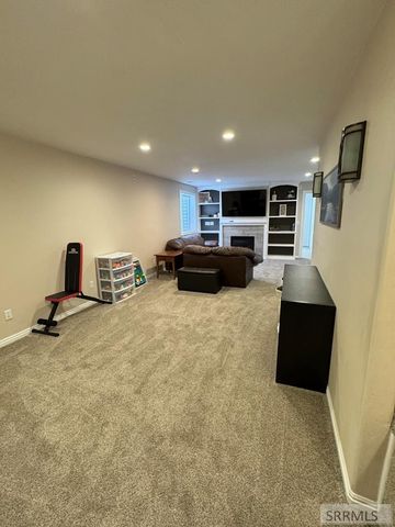 1125 Richland Avenue, Idaho Falls, ID 83401