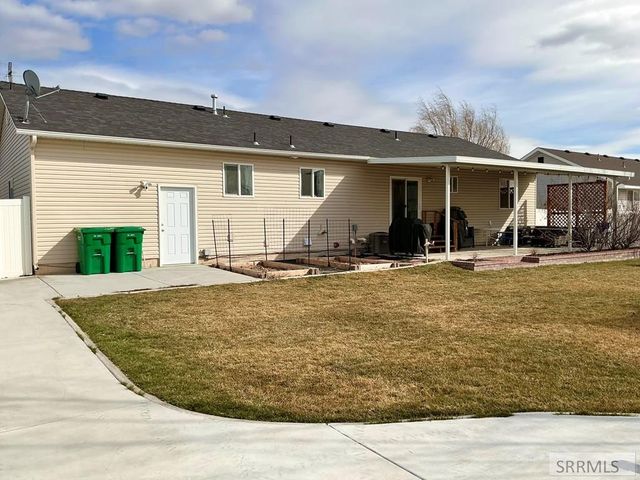 1125 Richland Avenue, Idaho Falls, ID 83401