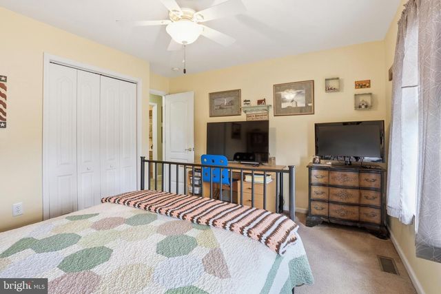 5 LENAPE LN, Milford, DE 19963