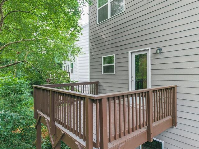 111 Cessna Drive, Canton, GA 30114
