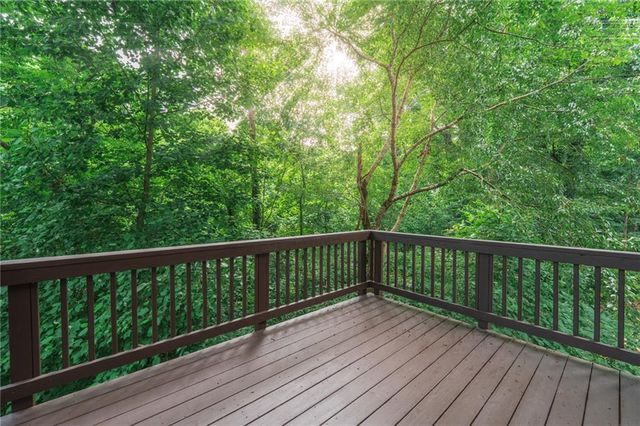 111 Cessna Drive, Canton, GA 30114