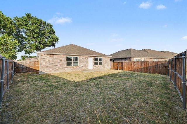 1700 Gayla Creek Drive, Little Elm, TX 75068