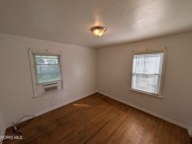 1910 Fernhill Road, Toledo, OH 43607