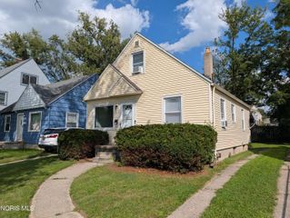 1910 Fernhill Road, Toledo, OH 43607