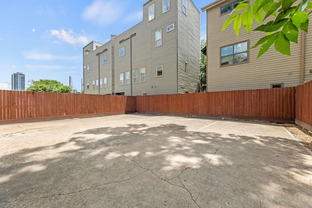 412 Drew Street 2, Houston, TX 77006