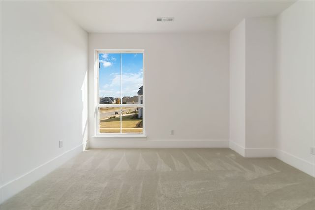 4300 S 89th Place, Bentonville, AR 72713