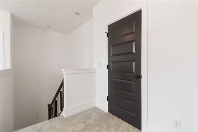 4300 S 89th Place, Bentonville, AR 72713