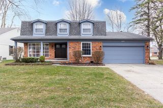 5082 Westmoreland Drive, Troy, MI 48085