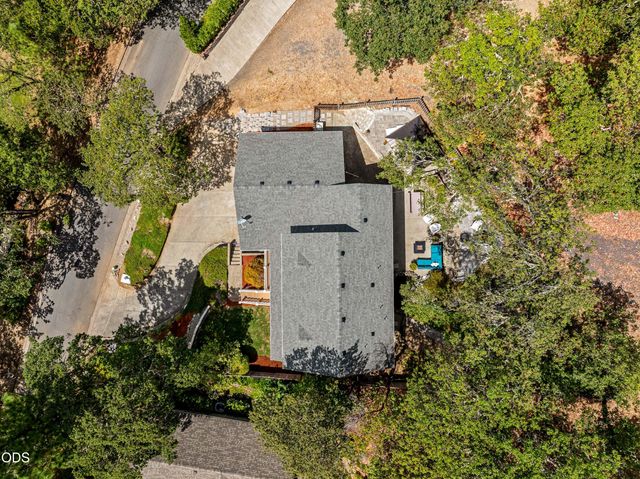 1628 NE Terrace Drive, Grants Pass, OR 97526