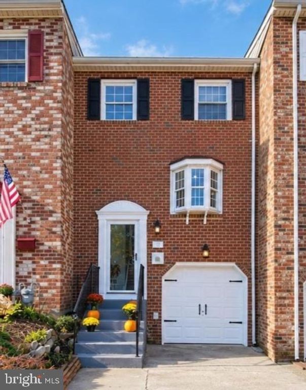 118 W COLLINS CT, BLACKWOOD, NJ 08012 — photo 2