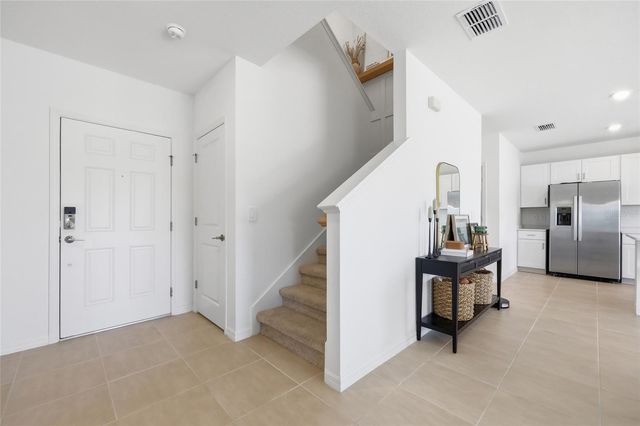 1017 CALICO POINTE CIRCLE, Groveland, FL 34736
