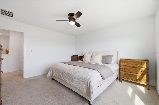 1017 CALICO POINTE CIRCLE, Groveland, FL 34736