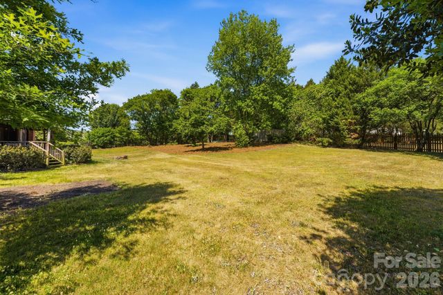 7006 Darnley Place, Charlotte, NC 28226