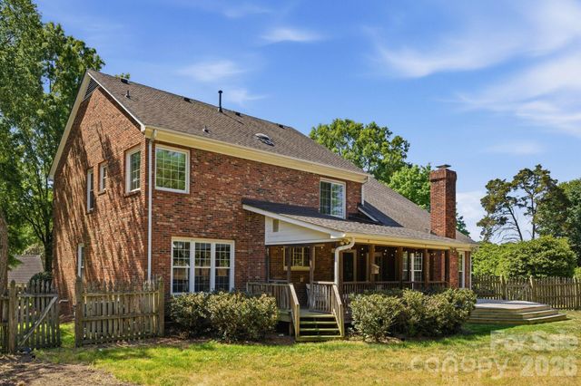 7006 Darnley Place, Charlotte, NC 28226