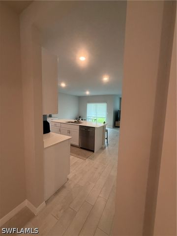 4134 Peaceful River LN, Fort Myers, FL 33905