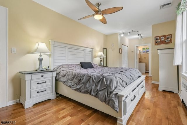 137 Ravine Ave, West Caldwell Twp., NJ 07006