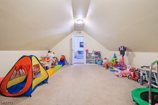 137 Ravine Ave, West Caldwell Twp., NJ 07006